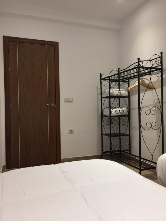 Teatro Rojas II Apartment Толедо Екстериор снимка